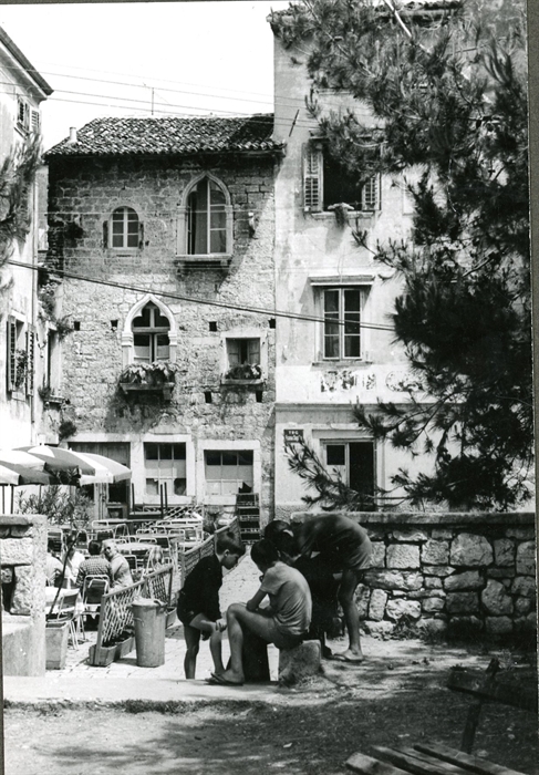 Image description